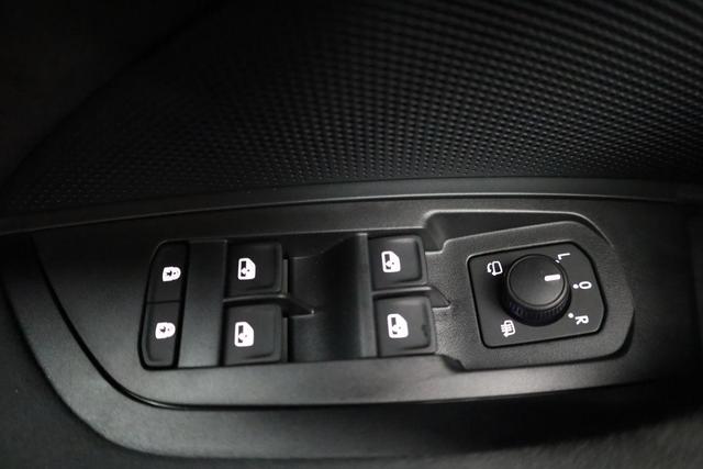 Skoda Kodiaq 2.0 TSI 195 kW 4x4 RS DSG RS, AHK, Navi, Matrix, Canton, Side, FS-beheizbar, el. Klappe, Kamera, 20-Zoll, 5 J.-Garantie 