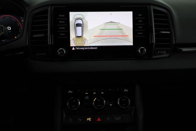 Skoda Karoq Sportline 1.5 TSI DSG Sportline, Navi, CANTON, Matrix, AreaView, Side, el. Klappe, FS-beheizbar, 5 J.-Garantie 