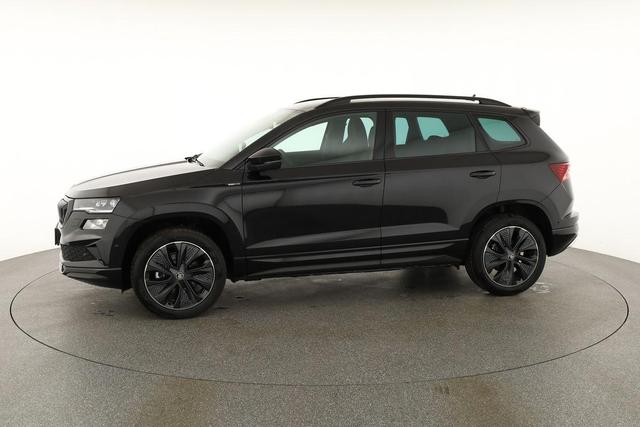 Skoda Karoq Sportline 1.5 TSI DSG Sportline, AHK, Navi, CANTON, Matrix, AreaView, Side, Kamera, el. Klappe, FS-beheizbar, 5 J.-Garantie 