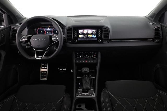 Skoda Karoq Sportline 1.5 TSI DSG Sportline, AHK, Navi, CANTON, Matrix, AreaView, Side, Kamera, el. Klappe, FS-beheizbar, 5 J.-Garantie 