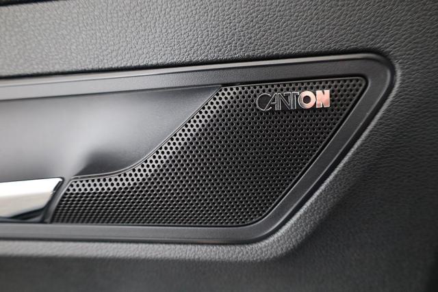 Skoda Karoq Sportline 1.5 TSI DSG Sportline, AHK, Navi, CANTON, Matrix, AreaView, Side, Kamera, el. Klappe, FS-beheizbar, 5 J.-Garantie 