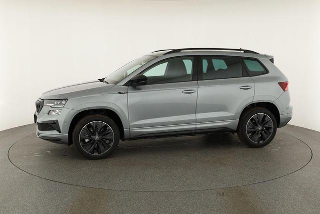 Skoda Karoq Sportline 1.5 TSI DSG Sportline, AHK, Navi, CANTON, Matrix, AreaView, Side, Kamera, el. Klappe, FS-beheizbar, 5 J.-Garantie 