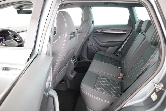 Skoda Karoq Sportline 1.5 TSI DSG Sportline, Pano, AHK, Navi, CANTON, Matrix, AreaView, Side, el. Klappe, FS-beheizbar, 5 J.-Garantie 