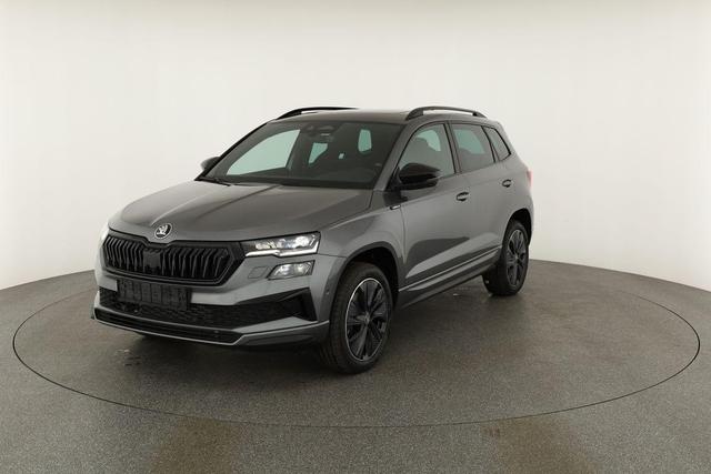 Skoda Karoq Sportline 1.5 TSI DSG Sportline, Pano, AHK, Navi, CANTON, Matrix, AreaView, Side, el. Klappe, FS-beheizbar, 5 J.-Garantie 