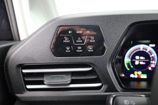Volkswagen Caddy Life eHybrid 1.5 Life, AHK, Navi, Side, FS-beheizbar, ACC, Kamera, LED, 17-Zoll, 5 J.-Garantie 
