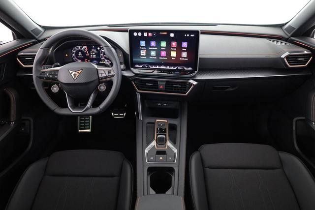 Cupra Formentor 2.0 TSI 150 kW 4Drive DSG 4Drive, Pano, Navi, Matrix, el. Klappe, Side, AreaView, ACC, 19-Zoll 