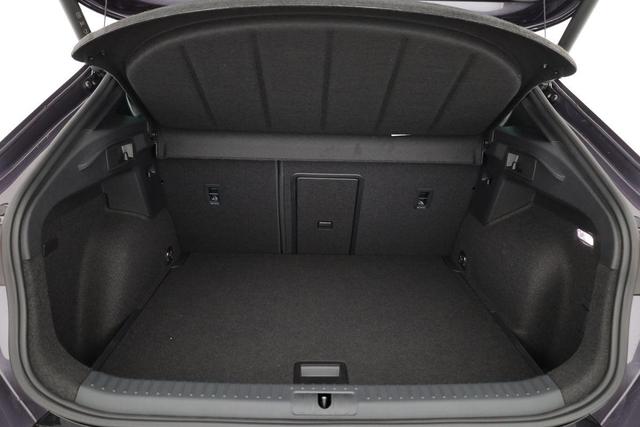 Cupra Formentor 2.0 TSI 150 kW 4Drive DSG 4Drive, Pano, Navi, Matrix, el. Klappe, Side, AreaView, ACC, 19-Zoll 
