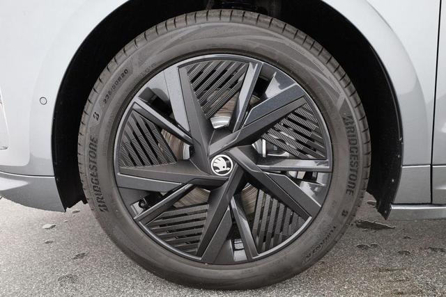 Skoda Enyaq RS RS, Leder, Maxx, AHK, Pano, Canton, HUD, AreaView, 20-Zoll, FS-beheizbar 