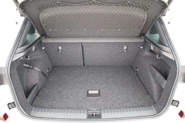 Skoda Kamiq Monte Carlo 1.5 TSI DSG Carlo, Pano, AHK, Matrix, Navi, Side, 18-Zoll, 5 J.-Garantie 