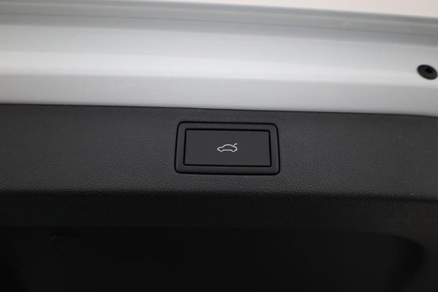 Skoda Kamiq Monte Carlo 1.5 TSI DSG Carlo, Pano, AHK, Matrix, Navi, Side, 18-Zoll, 5 J.-Garantie 