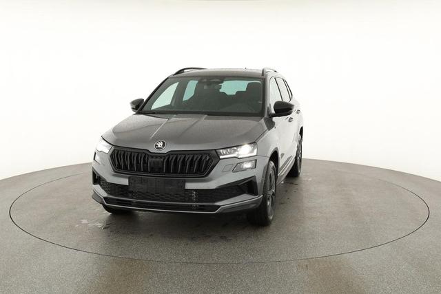 Skoda Karoq Sportline 1.5 TSI DSG Sportline, AHK, Navi, CANTON, Matrix, AreaView, Side, Kamera, el. Klappe, FS-beheizbar, 5 J.-Garantie 