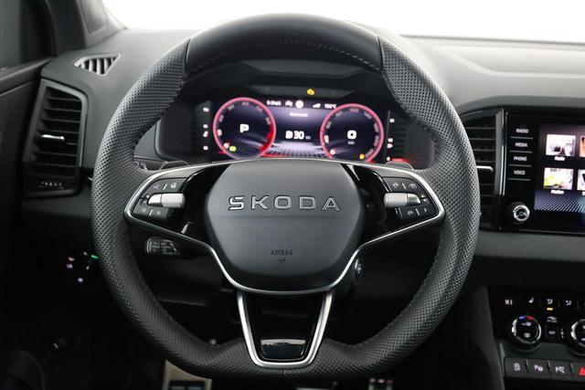 Skoda Karoq Sportline 1.5 TSI DSG Sportline, AHK, Navi, CANTON, Matrix, AreaView, Side, Kamera, el. Klappe, FS-beheizbar, 5 J.-Garantie 