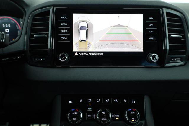 Skoda Karoq Sportline 1.5 TSI DSG Sportline, AHK, Navi, CANTON, Matrix, AreaView, Side, Kamera, el. Klappe, FS-beheizbar, 5 J.-Garantie 