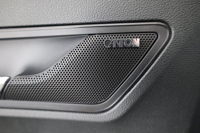 Skoda Karoq Sportline 1.5 TSI DSG Sportline, AHK, Navi, CANTON, Matrix, AreaView, Side, Kamera, el. Klappe, FS-beheizbar, 5 J.-Garantie 