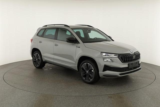 Skoda Karoq Sportline 1.5 TSI DSG Sportline, AHK, Navi, CANTON, Matrix, AreaView, Side, Kamera, el. Klappe, FS-beheizbar, 5 J.-Garantie 