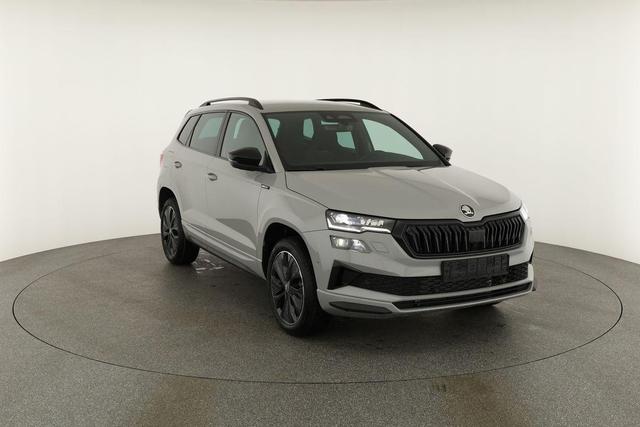 Skoda Karoq Sportline 1.5 TSI DSG Sportline, AHK, Navi, CANTON, Matrix, AreaView, Side, Kamera, el. Klappe, FS-beheizbar, 5 J.-Garantie 