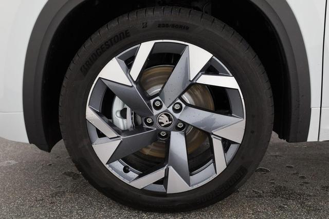 Skoda Kodiaq 1.5 TSI iV 150kW Sportline Sportline, AHK, Matrix, Navi, Kamera, sofort 