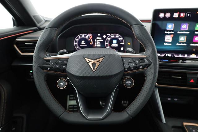 Cupra Formentor 2.0 TSI 150 kW 4Drive DSG 4Drive, Pano, Navi, Matrix, el. Klappe, Side, AreaView, ACC, 19-Zoll 