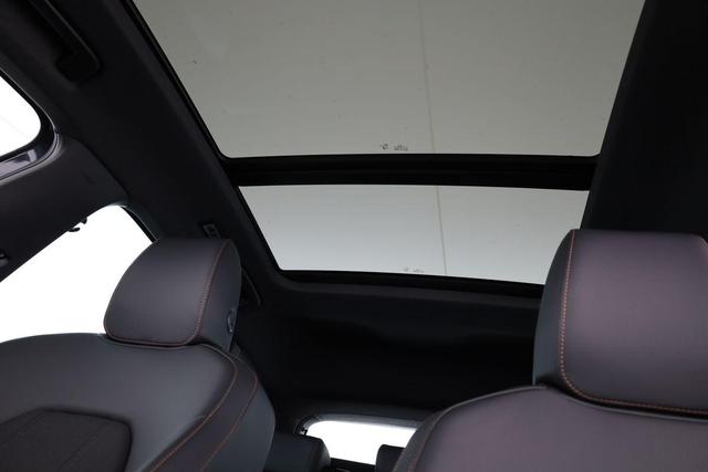 Cupra Formentor 2.0 TSI 150 kW 4Drive DSG 4Drive, Pano, Navi, Matrix, el. Klappe, Side, AreaView, ACC, 19-Zoll 