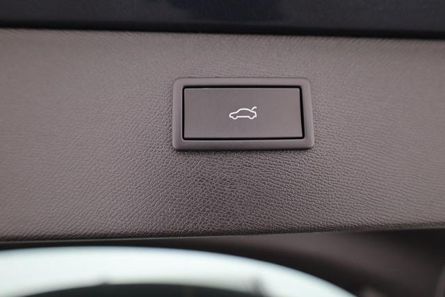 Cupra Formentor 2.0 TSI 150 kW 4Drive DSG 4Drive, Pano, Navi, Matrix, el. Klappe, Side, AreaView, ACC, 19-Zoll 