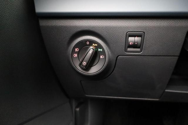 Seat Arona 1.0 TSI 85 kW Style DSG Style, AHK, Navi, ACC, Kamera, LED 