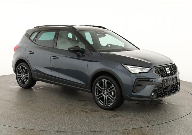 Gebrauchtfahrzeug Seat Arona - 1.5 TSI 110 kW FR DSG FR, AHK, Navi, ACC, Side, Kamera, LED