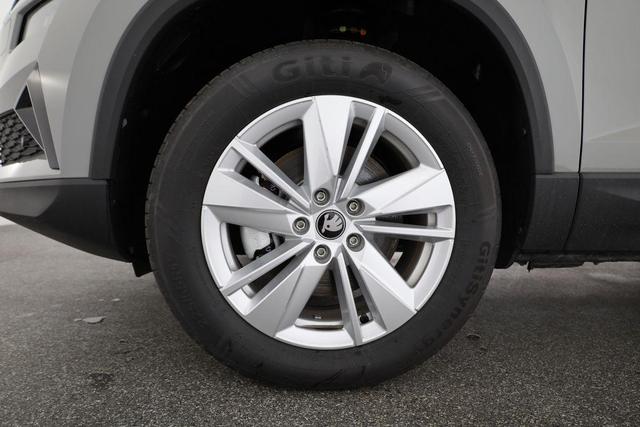 Skoda Karoq Selection 4x4 2.0 TDI DSG Selection, AHK, LED, Kamera, el. Klappe, 4 J.-Garantie 