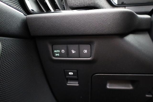 Skoda Kodiaq 2.0 TSI 150 kW 4x4 Selection DSG Selection, AHK, Navi, Side, el. Klappe, Kamera, 18-Zoll, 5 J.-Garantie 