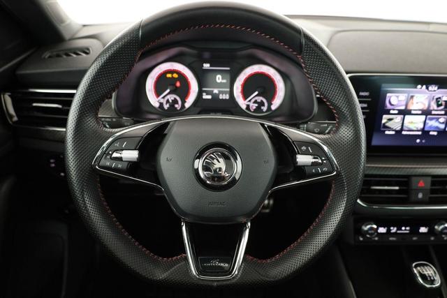 Skoda Kamiq Monte Carlo 1.5 TSI Carlo, AHK, LED, Pano, Kamera, el. Klappe 