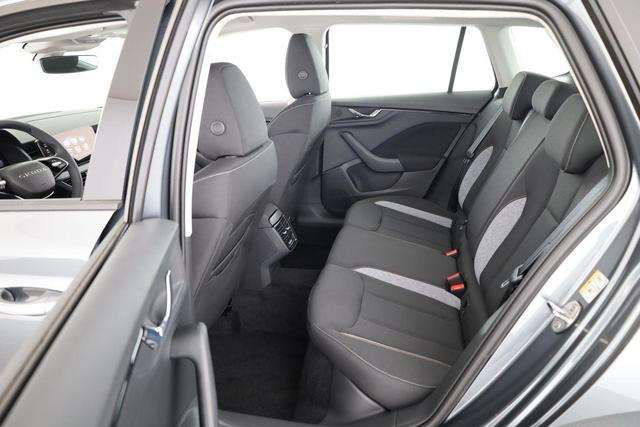 Skoda Kamiq Selection 1.5 TSI DSG Selection, LED, Kamera, 16-Zoll 