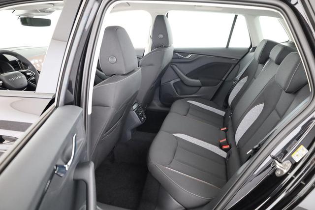 Skoda Kamiq Selection 1.5 TSI DSG Selection, LED, Kamera, 16-Zoll 