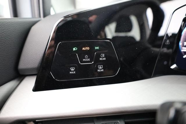 Volkswagen Golf Variant 1.5 TSI 110 kW Life VIII Life, easyOpen, Kamera, LED, Side, ACC, 17-Zoll, 3 J.-Garantie 