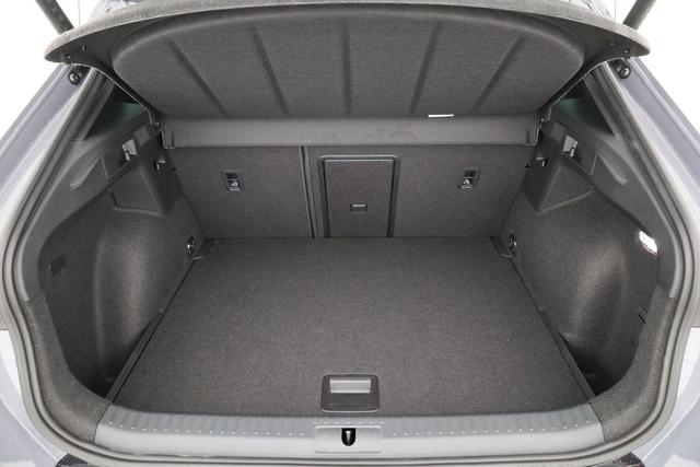 Cupra Formentor 2.0 TSI 150 kW 4Drive DSG 4Drive, Pano, Navi, Matrix, el. Klappe, Side, AreaView, ACC, 19-Zoll, sofort 