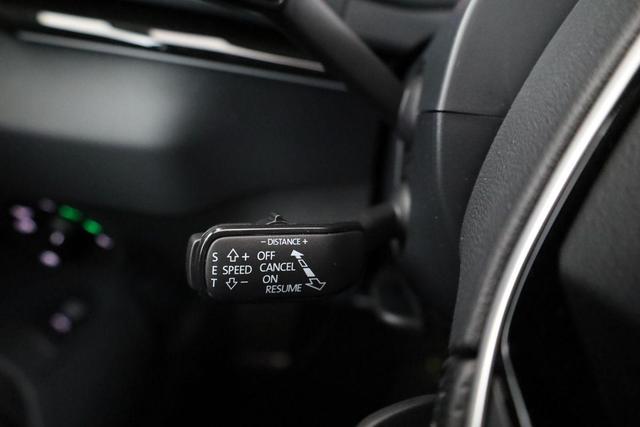 Skoda Karoq Sportline 1.5 TSI DSG Sportline, Navi, CANTON, Matrix, AreaView, Side, el. Klappe, FS-beheizbar, 5 J.-Garantie 