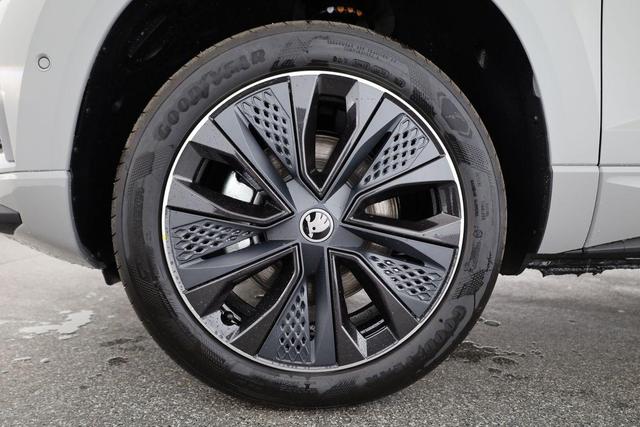 Skoda Karoq Sportline 1.5 TSI DSG Sportline, Navi, CANTON, Matrix, AreaView, Side, el. Klappe, FS-beheizbar, 5 J.-Garantie 