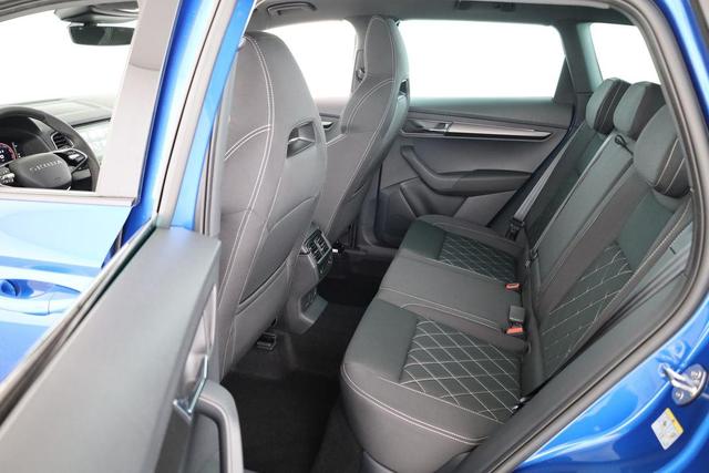 Skoda Karoq Sportline 1.5 TSI DSG Sportline, Pano, AHK, Navi, CANTON, Matrix, AreaView, Side, el. Klappe, FS-beheizbar, 5 J.-Garantie 