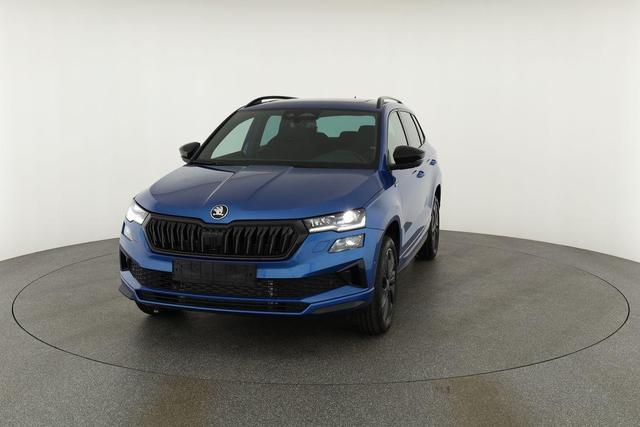 Skoda Karoq Sportline 1.5 TSI DSG Sportline, Pano, AHK, Navi, CANTON, Matrix, AreaView, Side, el. Klappe, FS-beheizbar, 5 J.-Garantie 