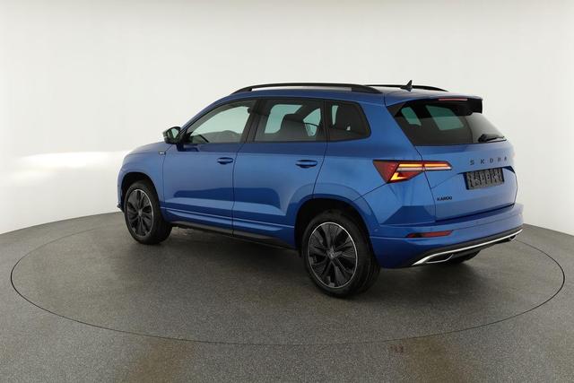 Skoda Karoq Sportline 1.5 TSI DSG Sportline, Pano, AHK, Navi, CANTON, Matrix, AreaView, Side, el. Klappe, FS-beheizbar, 5 J.-Garantie 