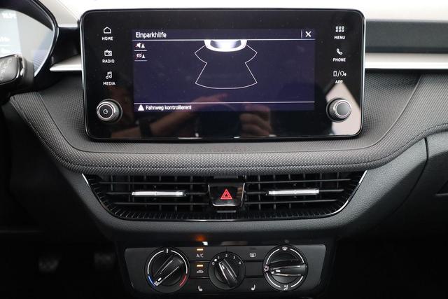 Skoda Fabia Selection 1.0 TSI Selection, Park, SmartLink, 4 J.-Garantie 