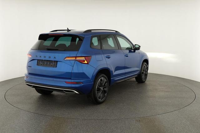 Skoda Karoq Sportline 1.5 TSI DSG Sportline, AHK, Navi, CANTON, Matrix, AreaView, Side, Kamera, el. Klappe, FS-beheizbar, 5 J.-Garantie 