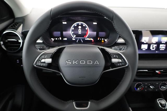 Skoda Fabia Selection 1.0 TSI Selection, Ladeboden, Park, SmartLink, 4 J.-Garantie 