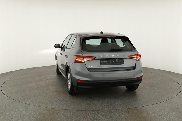 Skoda Fabia Selection 1.0 TSI Selection, Ladeboden, Park, SmartLink, 4 J.-Garantie 