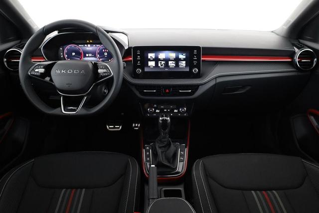 Skoda Fabia Monte Carlo 1.5 TSI DSG Carlo, Ladeboden, LED, Kamera, App-Connect, 17-Zoll 