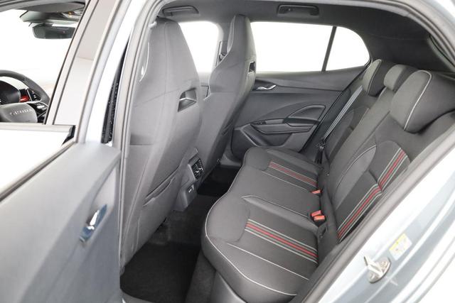 Skoda Fabia Monte Carlo 1.5 TSI DSG Carlo, Ladeboden, LED, Kamera, App-Connect, 17-Zoll 