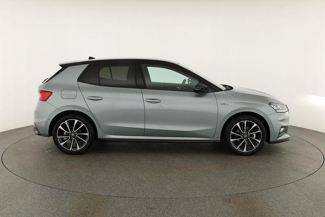 Skoda Fabia Monte Carlo 1.5 TSI DSG Carlo, Ladeboden, LED, Kamera, App-Connect, 17-Zoll 