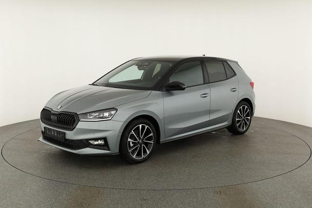 Skoda Fabia Monte Carlo 1.5 TSI DSG Carlo, Ladeboden, LED, Kamera, App-Connect, 17-Zoll 