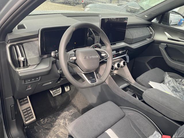 Skoda Kodiaq - 2.0 TSI 150 kW 4x4 Sportline DSG Sportline, AHK, Navi, Matrix, Canton, Side, FS-beheizbar, el. Klappe, Kamera, 19-Zoll, 5 J.-Garantie