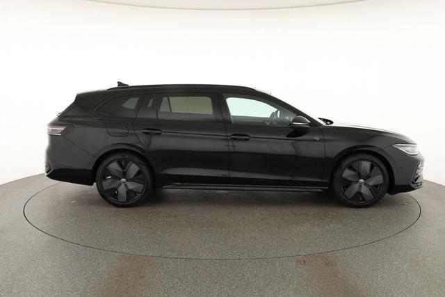 Volkswagen Passat Variant 2.0 TDI 142 kW 4Motion R-Line DSG 4M Black, Pano, AHK, Navi, IQ.Light, Side, Kamera, el. Klappe, 19-Zoll, 5 J.-Garantie 