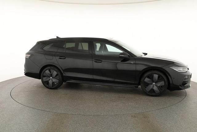 Volkswagen Passat Variant 2.0 TDI 142 kW 4Motion R-Line DSG 4M Black, Pano, AHK, Navi, IQ.Light, Side, Kamera, el. Klappe, 19-Zoll, 5 J.-Garantie 