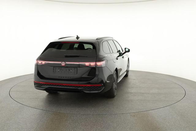 Volkswagen Passat Variant 2.0 TSI 150 kW R-Line DSG Black, Pano, AHK, Navi, IQ.Light, Side, Kamera, el. Klappe, 19-Zoll, 5 J.-Garantie 